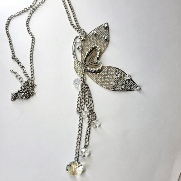 Filigree Butterfly Pendant Necklace with Aurora Borealis colourful Rhinestones - Picture 7 of 13